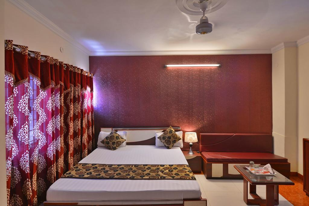 Hotel New Mg Residency Амритсар Экстерьер фото